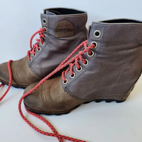 Sorel Joan Of Arctic Wedge Boots Lace Up Fall Winter Cabincore Cute Outdoor 9.5 - Picture 4 of 12
